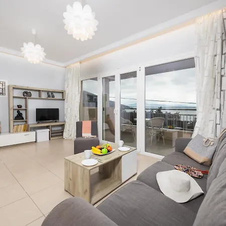 Cleo فيلة برباتي