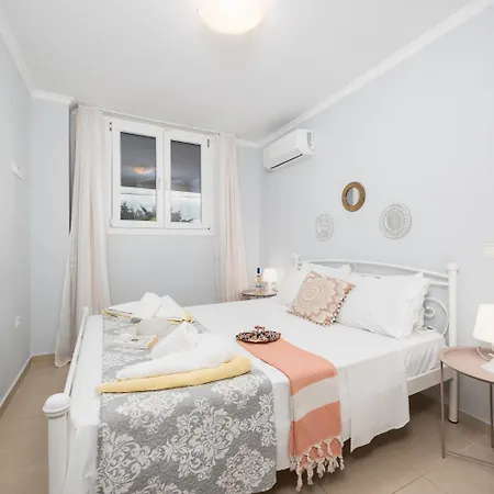 Cleo Βίλα Μπαρμπάτι